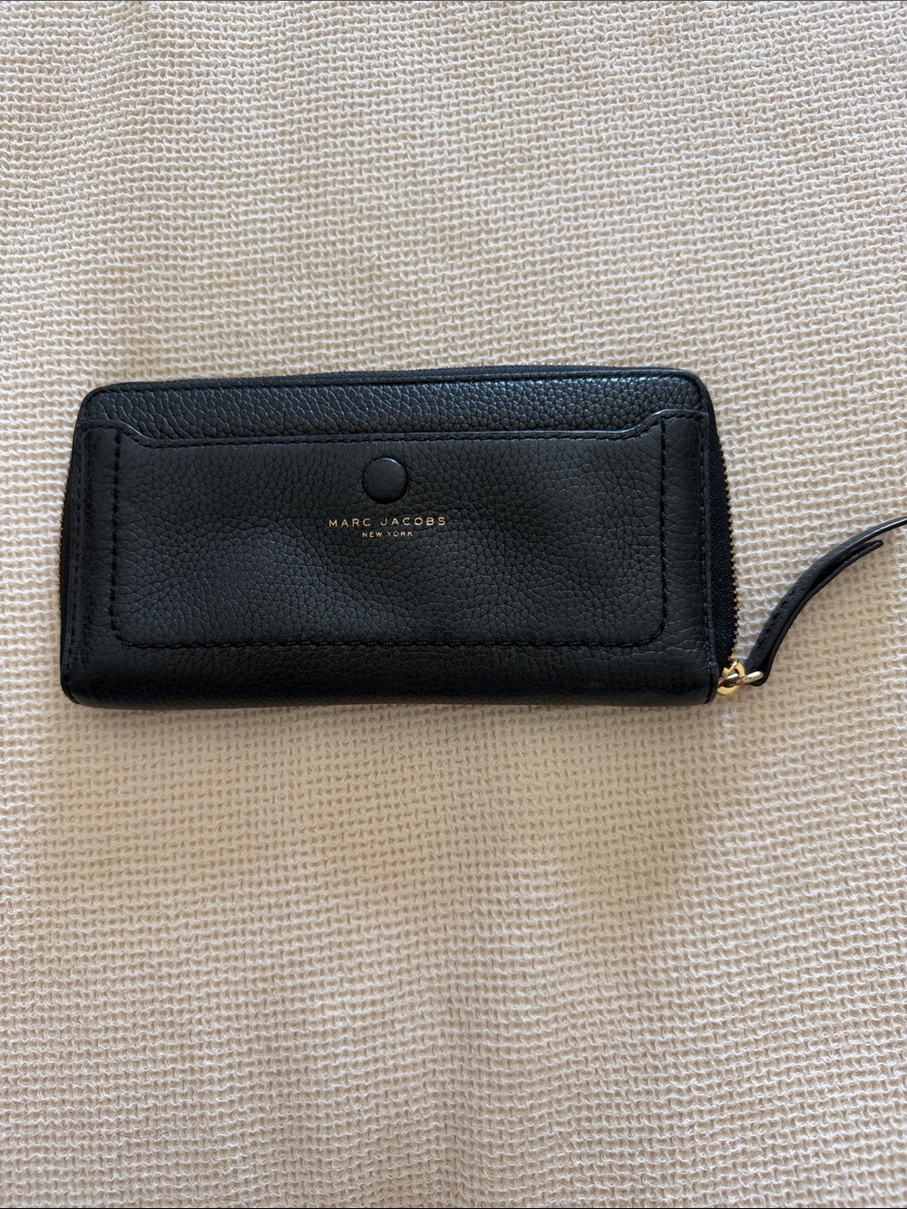 Marc Jacobs Black Pebbled Leather Zip Wallet with Front Snap